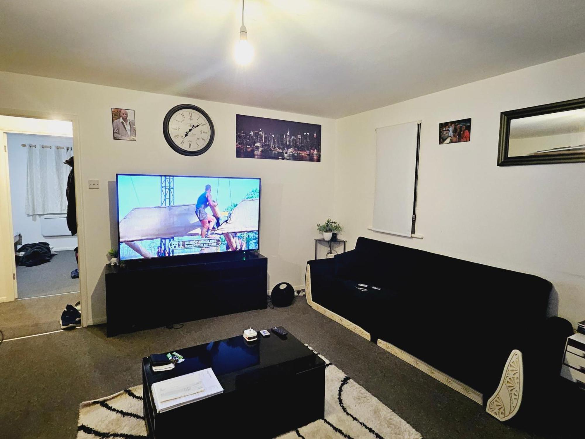 Lovely Fully Furnished One Bed Flat To Let Enfield Kültér fotó